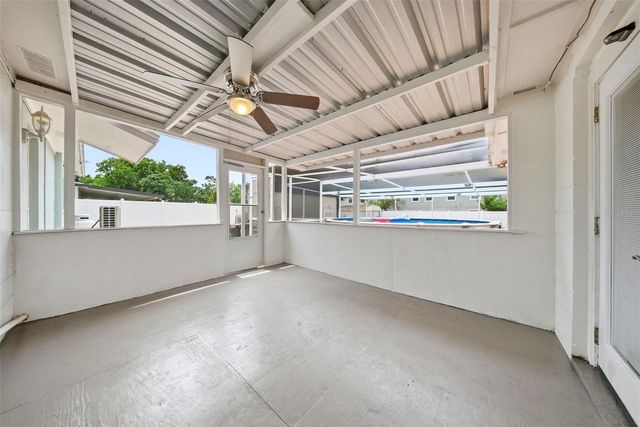 9403 OAK RIDGE AVENUE, Riverview, FL 33578