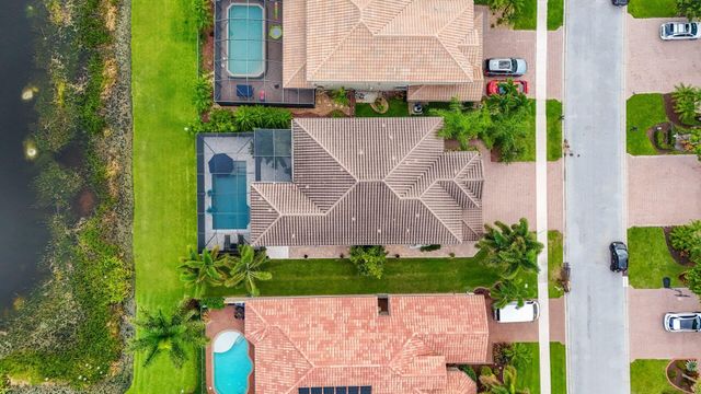 8472 Serena Creek Avenue, Boynton Beach, FL 33473