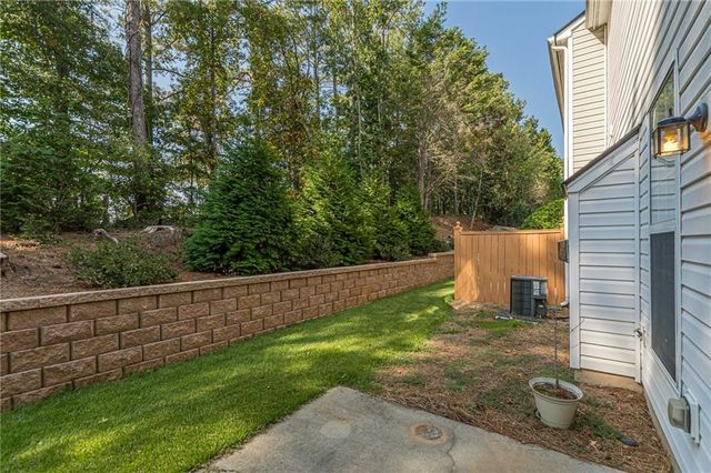 7010 Richland Court, Roswell, GA 30076
