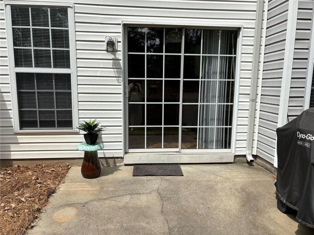7010 Richland Court, Roswell, GA 30076