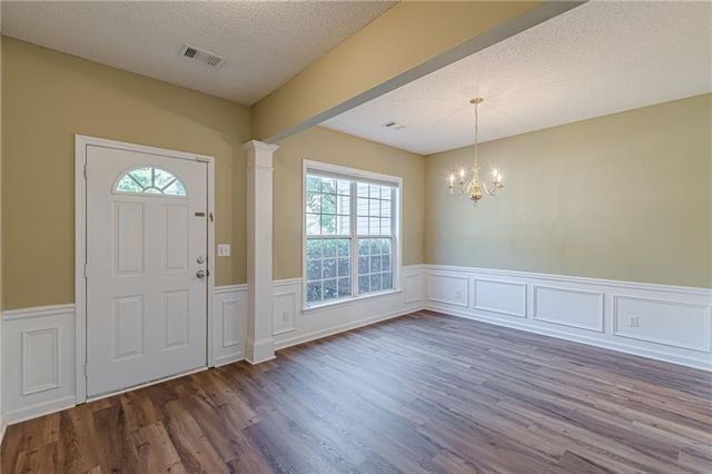 7010 Richland Court, Roswell, GA 30076