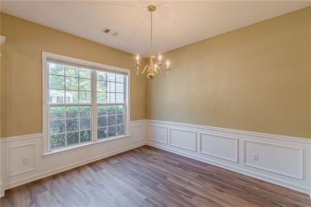 7010 Richland Court, Roswell, GA 30076