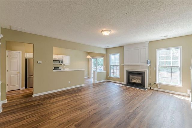 7010 Richland Court, Roswell, GA 30076