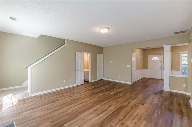 7010 Richland Court, Roswell, GA 30076
