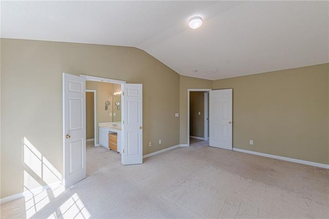 7010 Richland Court, Roswell, GA 30076
