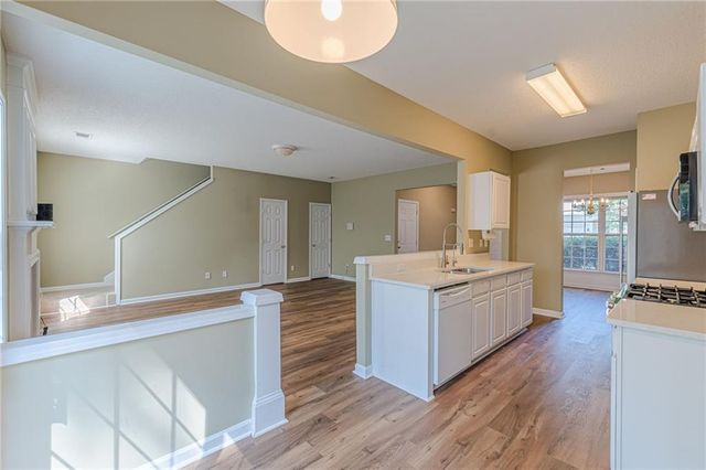 7010 Richland Court, Roswell, GA 30076