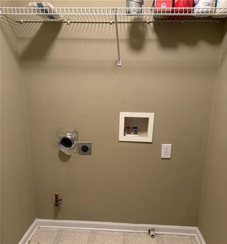 7010 Richland Court, Roswell, GA 30076