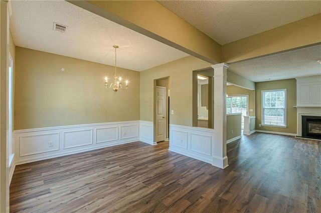 7010 Richland Court, Roswell, GA 30076