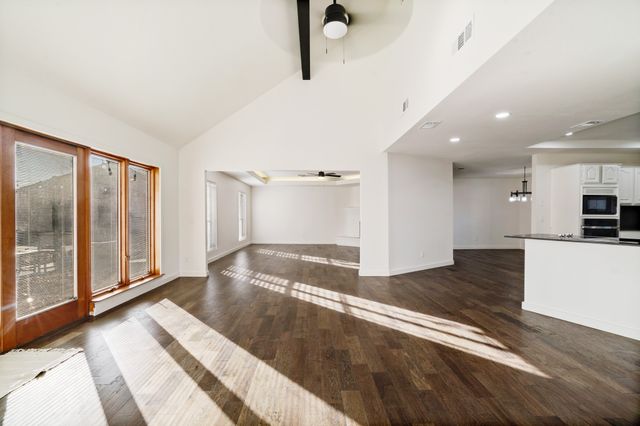 4410 Wood Creek Drive, Reno, TX 75462