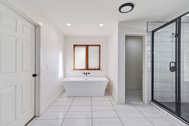 4410 Wood Creek Drive, Reno, TX 75462