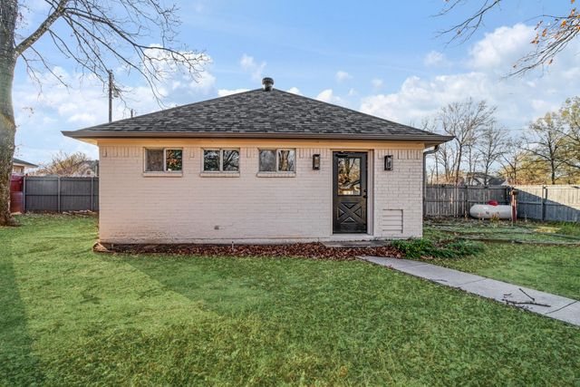 4410 Wood Creek Drive, Reno, TX 75462