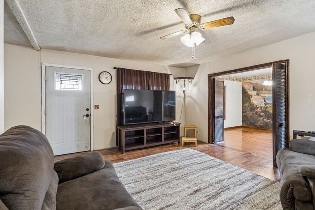 134 Martin Ln, La Vergne, TN 37086