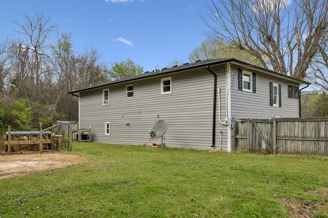 134 Martin Ln, La Vergne, TN 37086