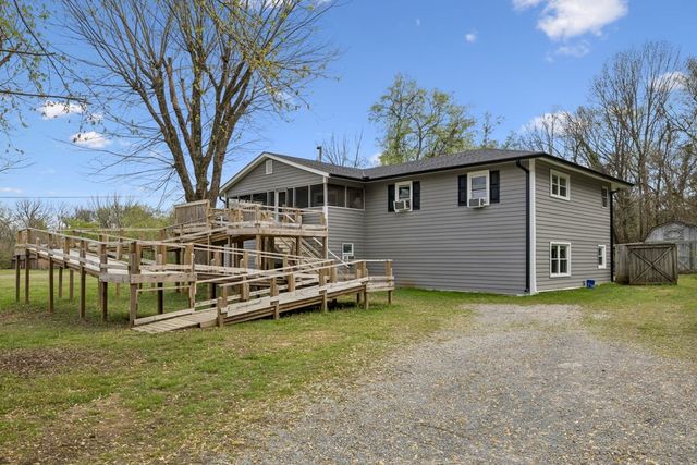 134 Martin Ln, La Vergne, TN 37086