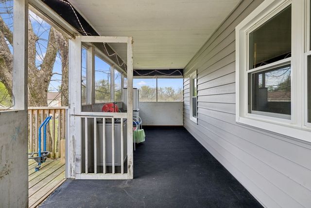 134 Martin Ln, La Vergne, TN 37086