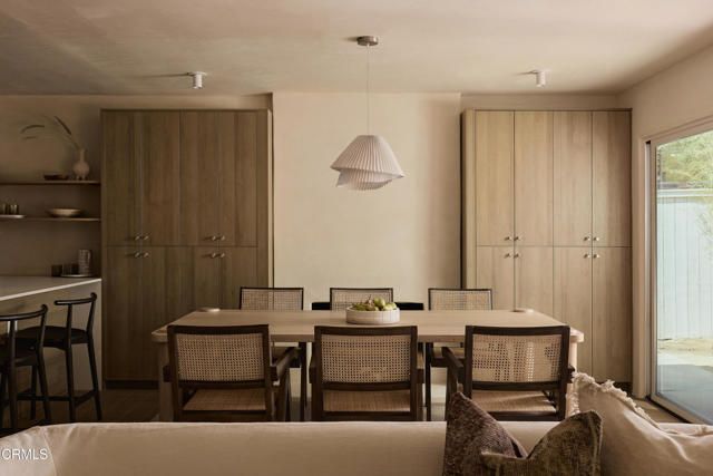 4781 Round Top Drive, Los Angeles, CA 90065