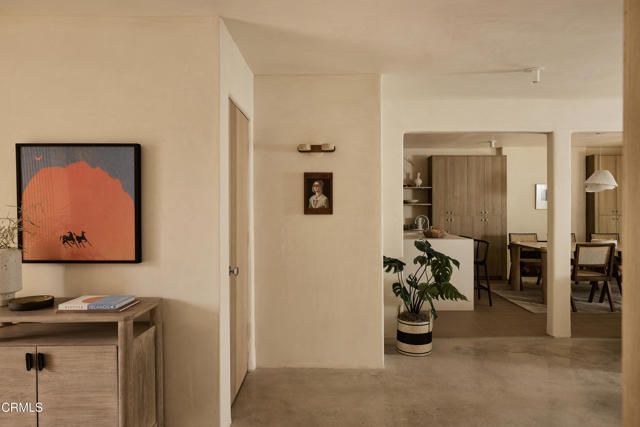 4781 Round Top Drive, Los Angeles, CA 90065