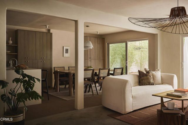 4781 Round Top Drive, Los Angeles, CA 90065