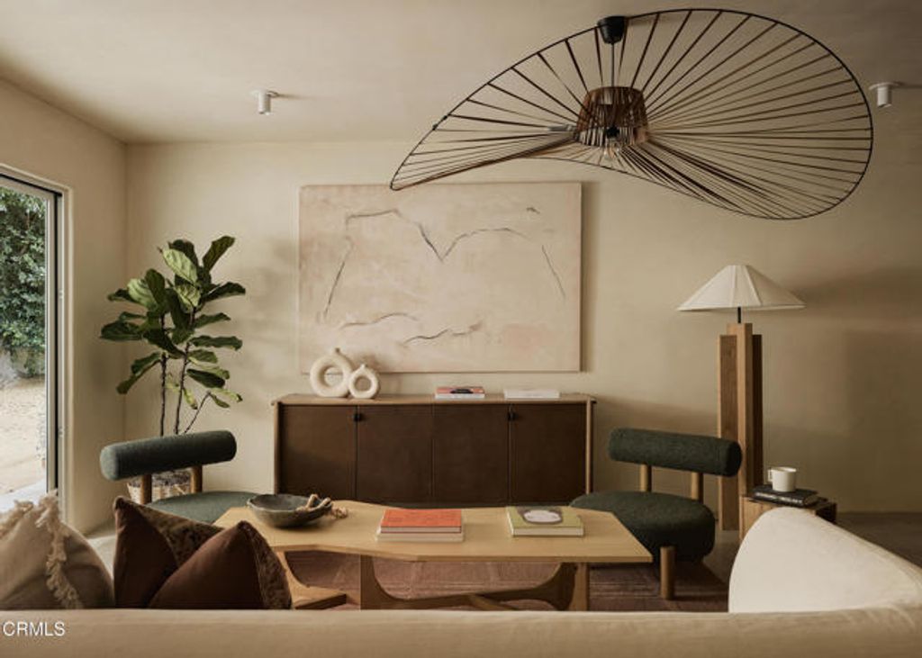 4781 Round Top Drive, Los Angeles, CA 90065