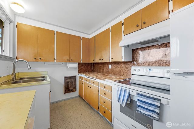 4315 Thomson Avenue, Everett, WA 98203