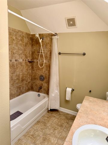 110 Monday Haus Lane, Highland Village, TX 75077