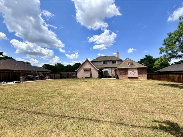 110 Monday Haus Lane, Highland Village, TX 75077