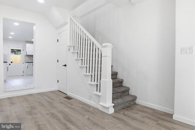 13 S 2ND ST, Columbia, PA 17512