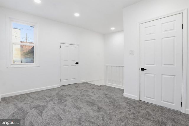 13 S 2ND ST, Columbia, PA 17512