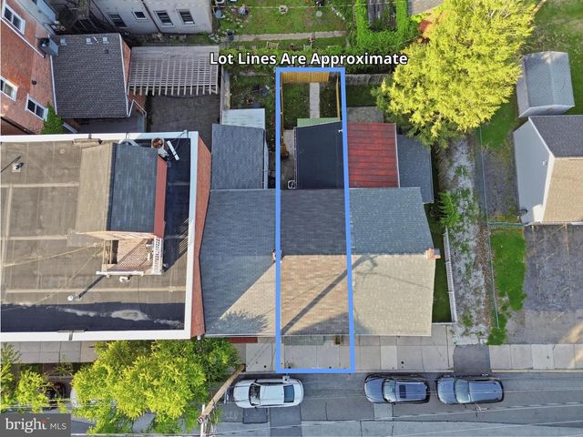 13 S 2ND ST, Columbia, PA 17512