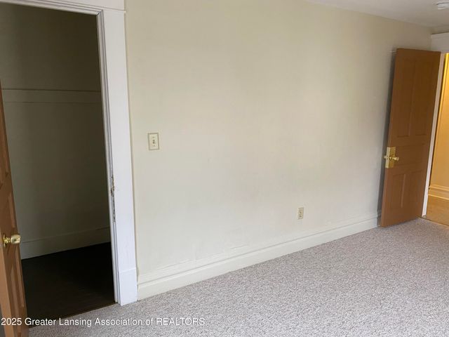 837 E Shiawassee Street, Lansing, MI 48912