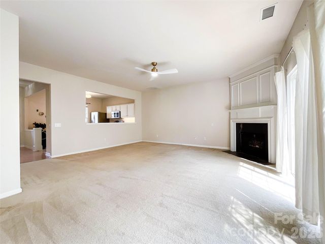 6876 Rothchild Drive, Charlotte, NC 28270