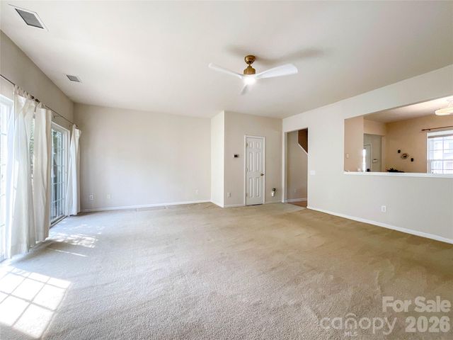 6876 Rothchild Drive, Charlotte, NC 28270