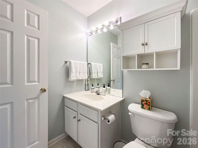 6876 Rothchild Drive, Charlotte, NC 28270