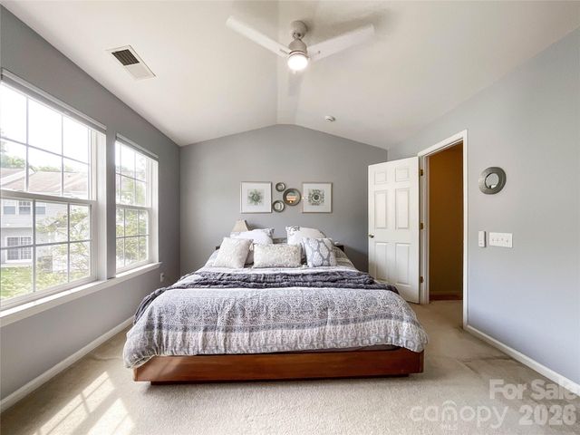 6876 Rothchild Drive, Charlotte, NC 28270