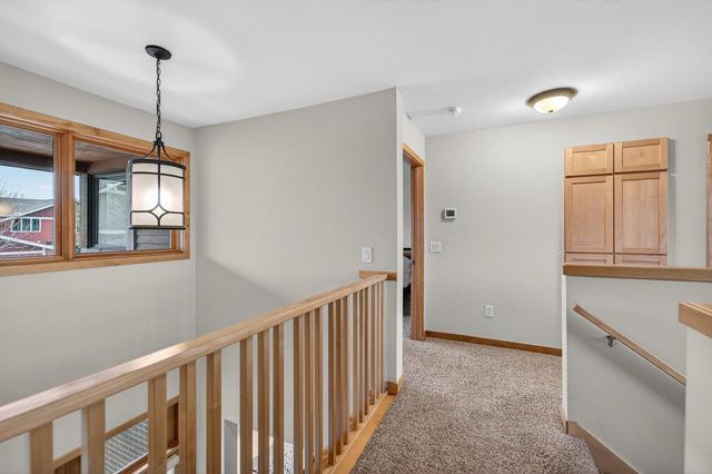 3555 John Muir Drive, Middleton, WI 53562