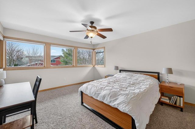 3555 John Muir Drive, Middleton, WI 53562