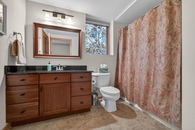 3555 John Muir Drive, Middleton, WI 53562