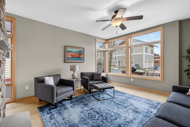 3555 John Muir Drive, Middleton, WI 53562