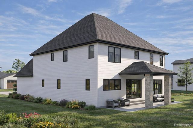 556 Trombley Drive, Troy, MI 48083