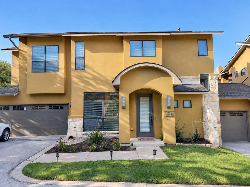 2316 Thornton RD B, Austin, TX 78704