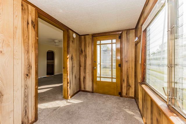 2612 E Memorial Drive, Muncie, IN 47302