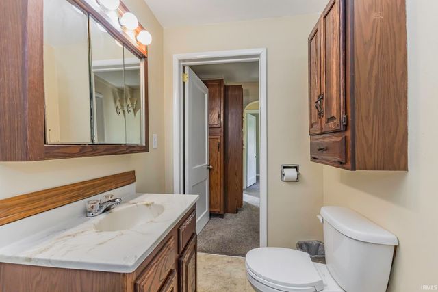 2612 E Memorial Drive, Muncie, IN 47302