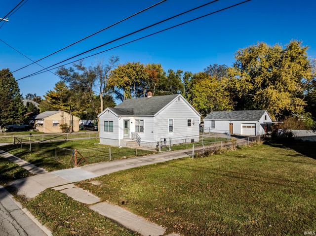 2612 E Memorial Drive, Muncie, IN 47302