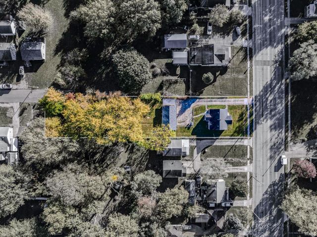 2612 E Memorial Drive, Muncie, IN 47302