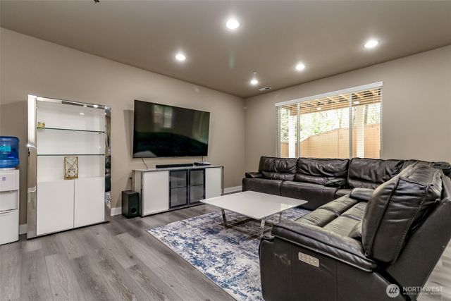 20531 SE 258th Place, Covington, WA 98042