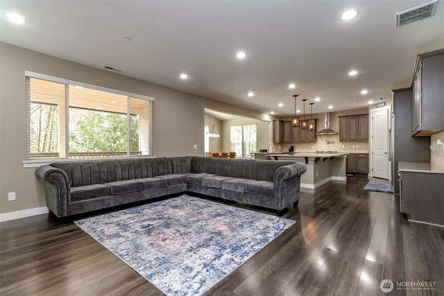 20531 SE 258th Place, Covington, WA 98042