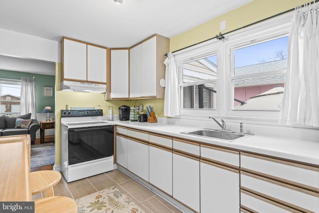 916 BRYANT AVE, Colonial Beach, VA 22443