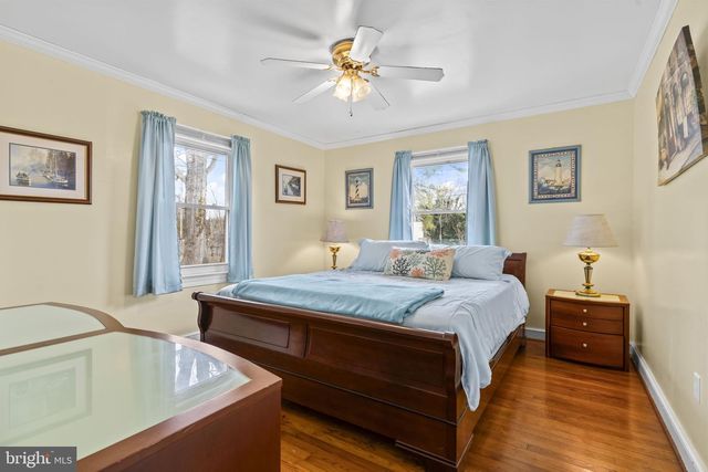 916 BRYANT AVE, Colonial Beach, VA 22443