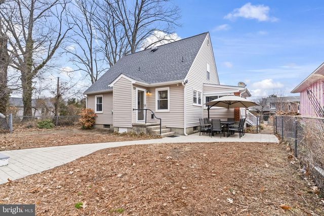 916 BRYANT AVE, Colonial Beach, VA 22443