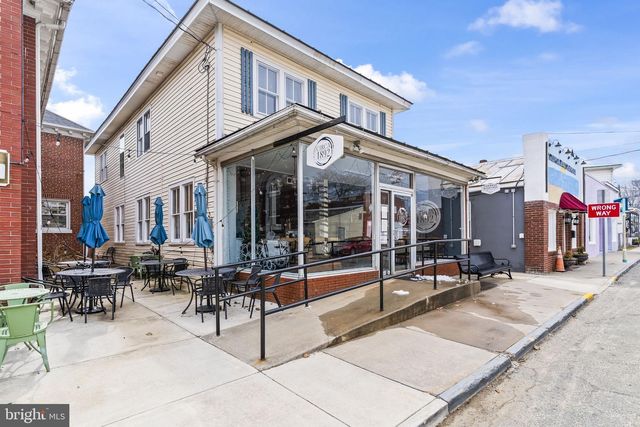 916 BRYANT AVE, Colonial Beach, VA 22443